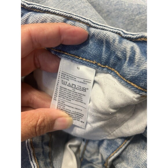 Old Navy Wide Leg Jeans Mid Rise Women’s Size 18 Lightweight Wash Stretchy - Picture 4 of 6